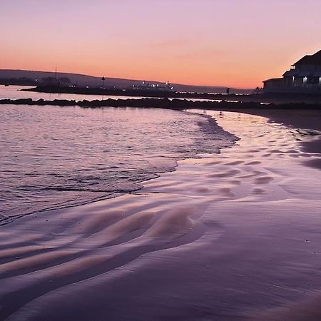 Sandbanks Ground Floor 2 Bed Apt, Beach 3Mins Walk Poole Exterior photo